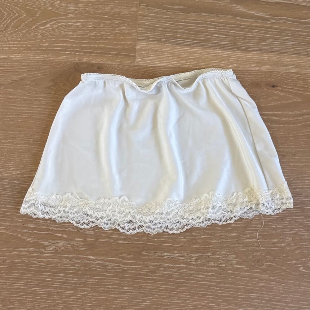 White Fox Mini Skirt Love For A Lifetime Size XS Ivory Off White